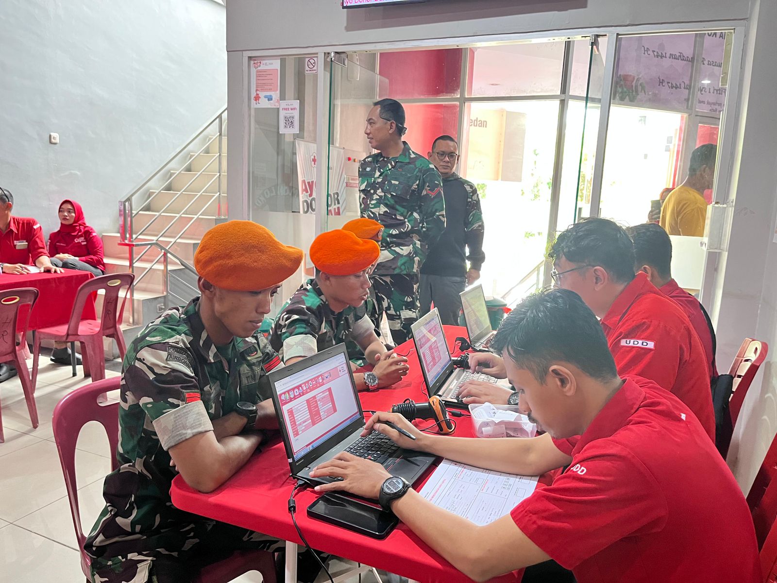 BATALYON PARAKO 463 PASGAT AKTIF MELAKUKAN AKSI SOSIAL DONOR DARAH